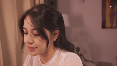        . online show from 10-30-25, 02:02