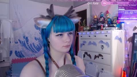 Snapshot of auragotchi chatting on 12-16-24, 12:48 Aurora Aura online show from 12-16-24, 12:48