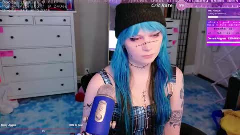 Snapshot of auragotchi chatting on 10-11-25, 01:27 Aurora Aura online show from 10-11-25, 01:27