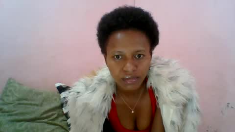 Snapshot of aurelia107 chatting on 06-22-26, 03:58 aurelia107 online show from 06-22-26, 03:58