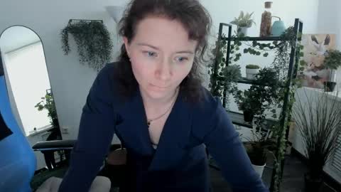 Snapshot of aureliagleam chatting on 06-06-26, 07:35 Aurelia online show from 06-06-26, 07:35