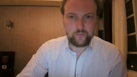 Snapshot of aurelio_marc chatting on 05-12-26, 06:38 Aurelius online show from 05-12-26, 06:38