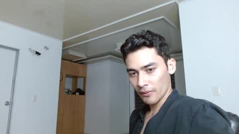 Aureliano online show from 03-11-25, 02:43