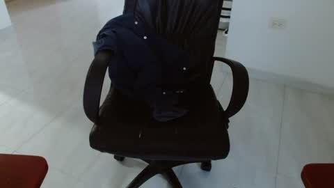 Snapshot of aureliv1 chatting on 07-08-26, 10:58 Aureliano online show from 07-08-26, 10:58