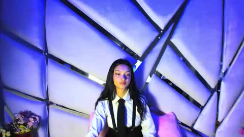 aurora online show from 10-30-25, 03:46