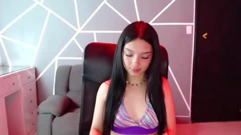 Snapshot of aurora18palmer chatting on 11-29-25, 06:33 aurora online show from 11-29-25, 06:33