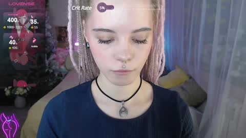 Snapshot of aurora__cute chatting on 12-04-24, 01:25 Auroraa Cute online show from 12-04-24, 01:25