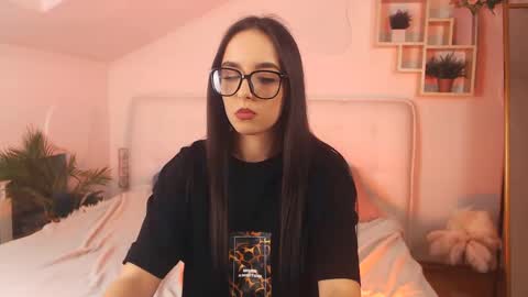 Aurora online show from 02-06-25, 05:40