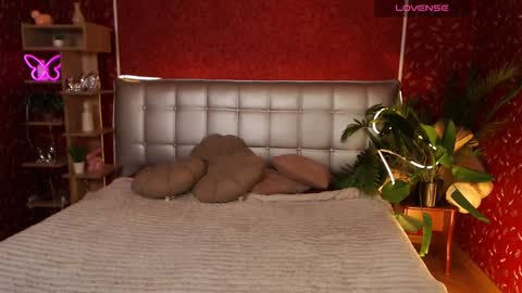 Aurora online show from 02-24-25, 04:04