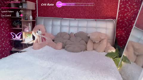 Aurora online show from 04-19-26, 02:05