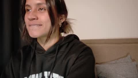 Snapshot of aurora_collins08 chatting on 06-05-26, 04:13 aurora_collins08 online show from 06-05-26, 04:13