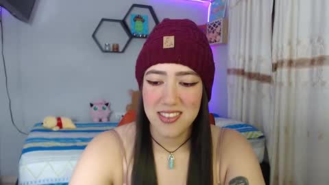 Snapshot of aurora_shy_ chatting on 01-10-25, 12:06 Aurora online show from 01-10-25, 12:06