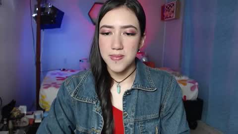 Aurora  online show from 11-30-25, 06:17