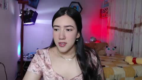 Snapshot of aurora_shy_ chatting on 03-29-26, 10:54 Aurora online show from 03-29-26, 10:54