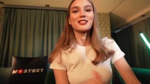 Aurora online show from 12-04-24, 06:00