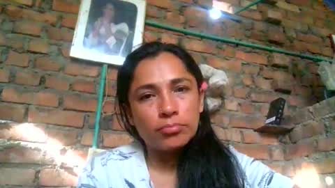 Snapshot of auroraangels1 chatting on 05-08-26, 12:54 auroraangels1 online show from 05-08-26, 12:54