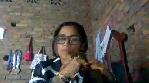 Snapshot of auroraangels1 chatting on 06-01-26, 12:56 auroraangels1 online show from 06-01-26, 12:56