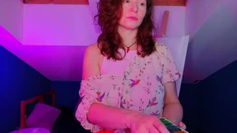 auroraborealis__ online show from 12-04-25, 06:34