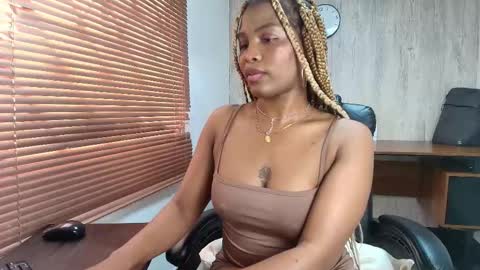 Ariana online show from 10-29-25, 02:52