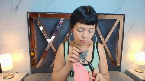 Snapshot of auroradiaz_ chatting on 04-28-26, 11:59 Aurora Diaz online show from 04-28-26, 11:59