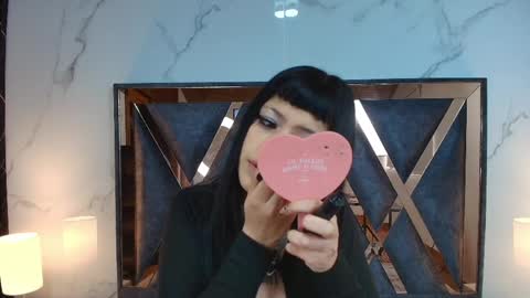 Snapshot of auroradiaz_ chatting on 05-13-26, 11:51 Aurora Diaz online show from 05-13-26, 11:51