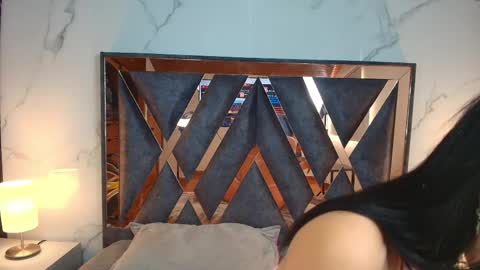 Snapshot of auroradiaz_ chatting on 05-22-26, 11:49 Aurora Diaz online show from 05-22-26, 11:49
