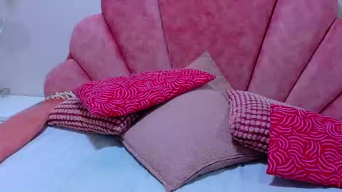 Snapshot of aurorajackson__ chatting on 06-24-26, 02:32 AURORA online show from 06-24-26, 02:32