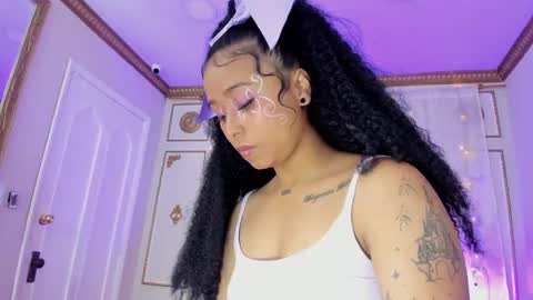 Aurora online show from 10-07-25, 12:02