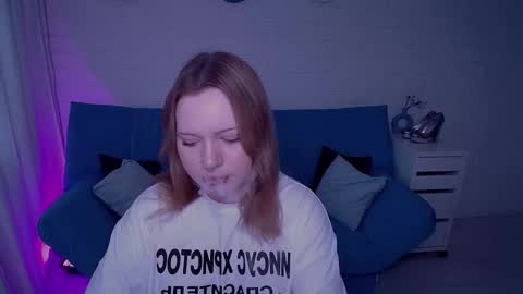 Aurora online show from 10-10-25, 01:10