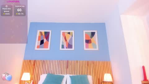 Aurora online show from 04-11-26, 09:19