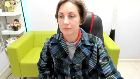 Aurora online show from 12-27-24, 01:43