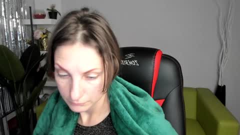 Aurora online show from 01-19-25, 03:08