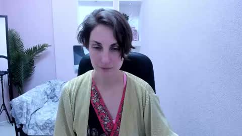 Aurora online show from 02-04-26, 04:24