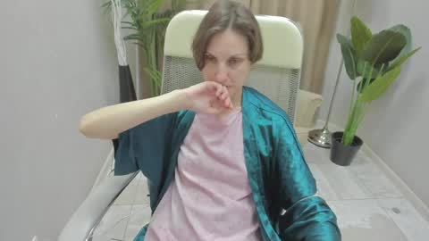 Aurora online show from 04-11-26, 03:38