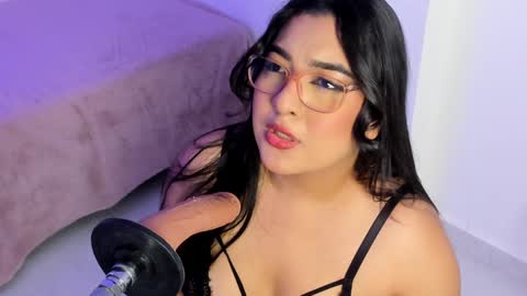 Snapshot of aurorasexy_01 chatting on 02-05-25, 05:41 Aurora IG Aurorasexy0 online show from 02-05-25, 05:41