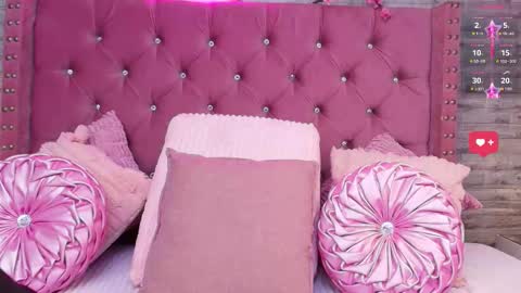 Aurora online show from 11-26-25, 01:34