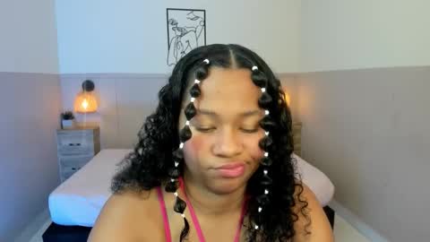 aurorasky7 online show from 10-18-25, 12:06