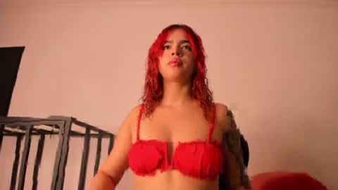 Snapshot of aurorawishes chatting on 06-14-26, 07:49 Wishes online show from 06-14-26, 07:49