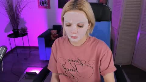 aurorawrenfield online show from 01-08-26, 12:46