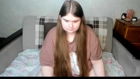 Snapshot of aushpana chatting on 12-18-25, 07:31 aushpana online show from 12-18-25, 07:31