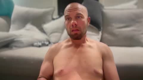 aussieboycal online show from 04-02-26, 11:19