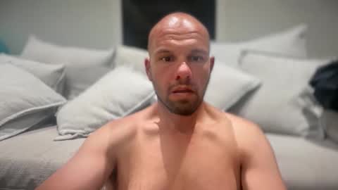 aussieboycal online show from 04-17-26, 12:30