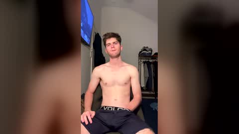 aussieboyethan online show from 03-25-26, 12:44