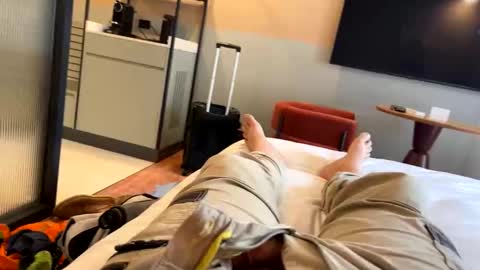 aussieguy1584 online show from 03-12-26, 05:13