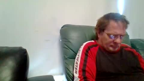 aussieguy8469 online show from 11-03-25, 10:53