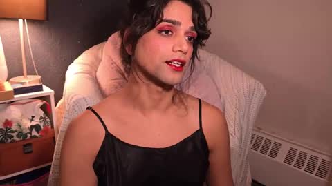 Snapshot of aussiepublictitties chatting on 12-04-25, 12:09 Ray online show from 12-04-25, 12:09