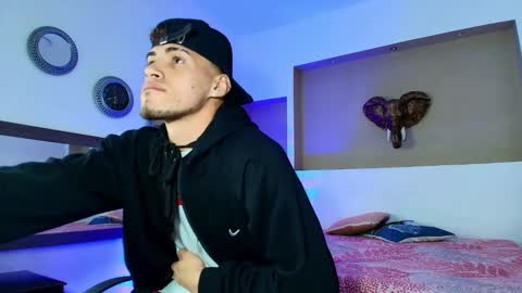 AUSTIN  online show from 01-10-25, 02:25