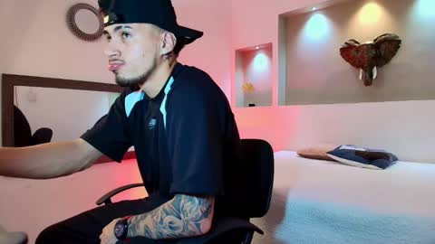 AUSTIN  online show from 01-26-25, 11:28