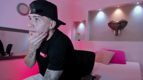 AUSTIN  online show from 02-25-25, 10:58