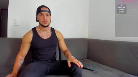 Snapshot of austin_curry chatting on 11-06-25, 08:21 A online show from 11-06-25, 08:21